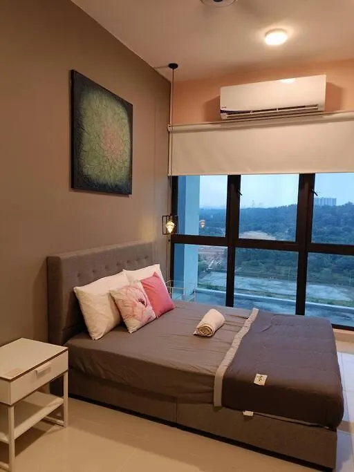 Kip It Reel@Coresoho#Klia#Sepang#Wi-Fi#Netflix Apartment 0*, Sepang